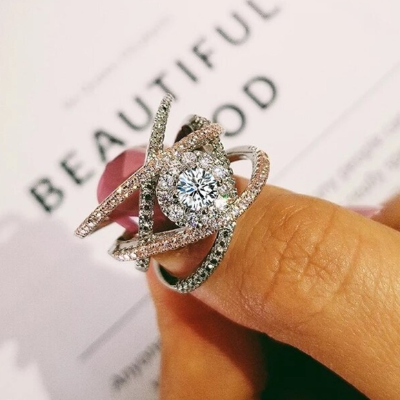 New Rose Gold 925 Sterling Silver Cross Zircon Ring - Picture 3 of 6